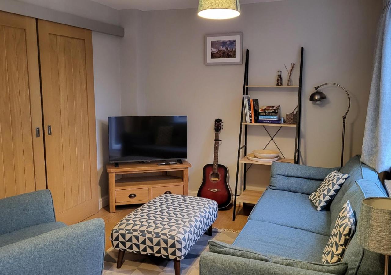3 Bedroom Townhouse, Free Parking Йорк Екстериор снимка